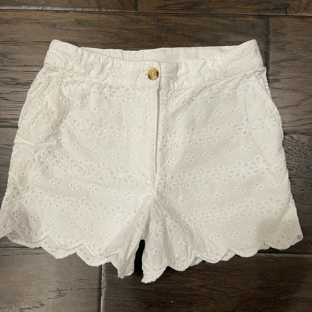 ⭐️Next girl’s borderie anglaise scalloped edge white shorts 7